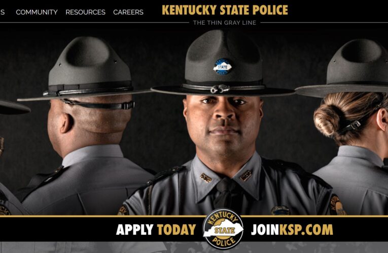 La policía estatal de Kentucky lanza el programa de academia juvenil
